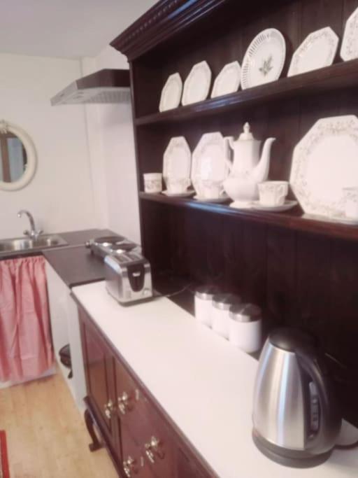 Charming, Wonderfully Cosy One Bedroom Apartment Giggleswick Bagian luar foto